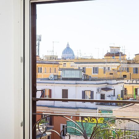 Giulio Cesare Penthouse Rental In Рим Экстерьер фото