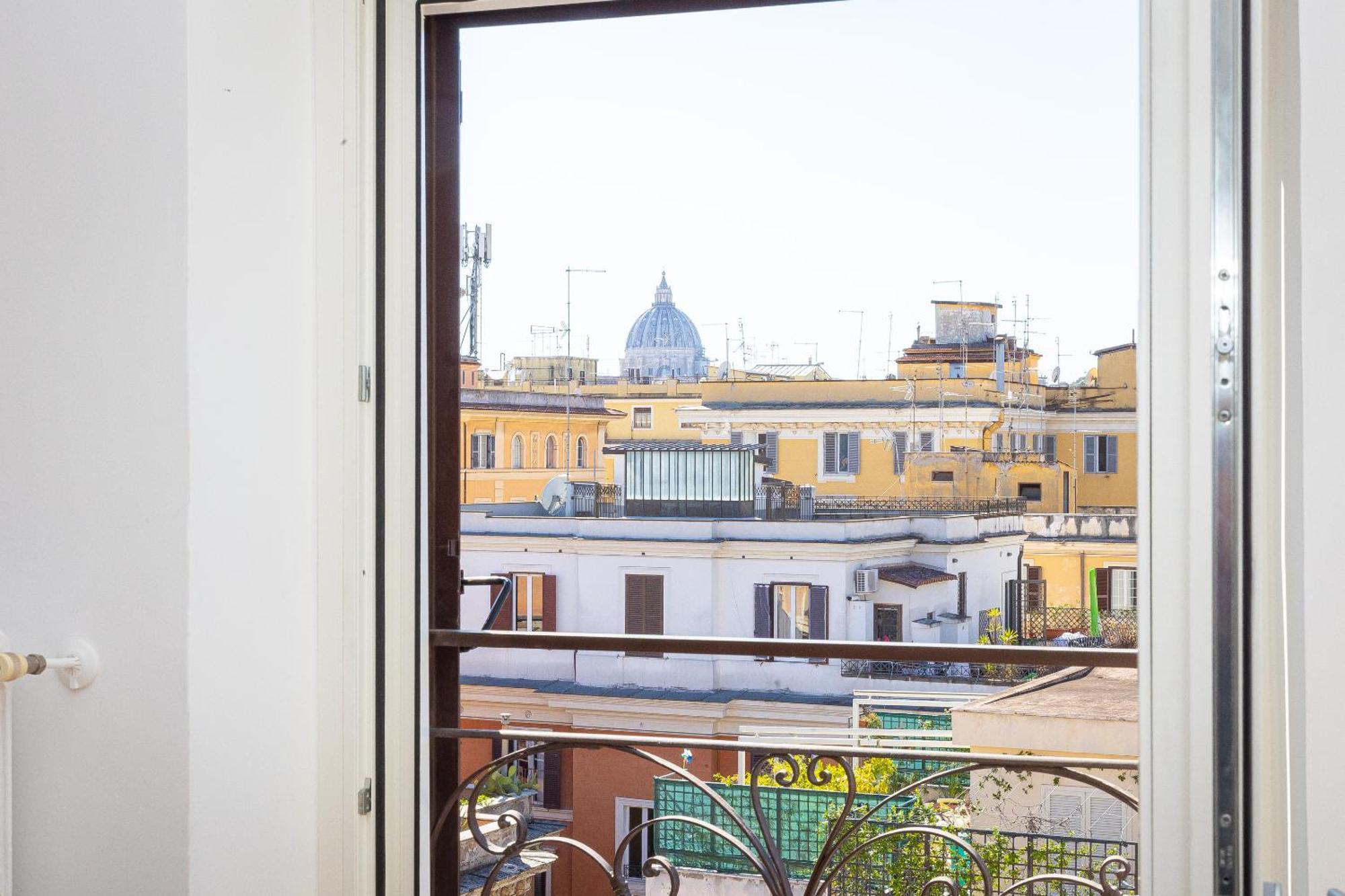 Giulio Cesare Penthouse Rental In Рим Экстерьер фото